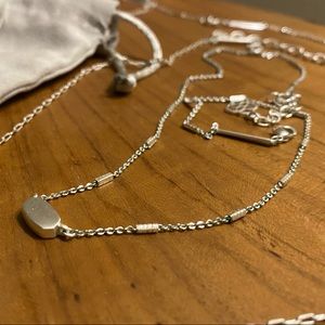 Kendra Scott necklace